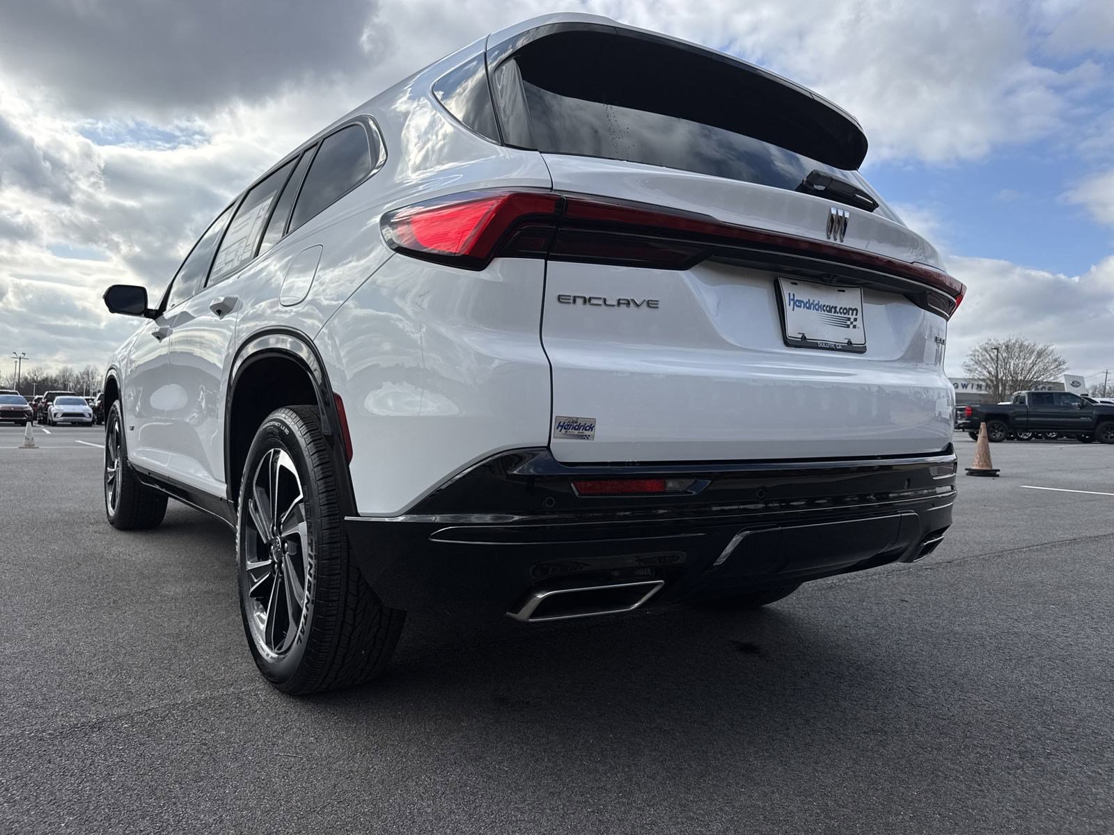 New 2025 Buick Enclave Sport Touring w/ Power Package image 8