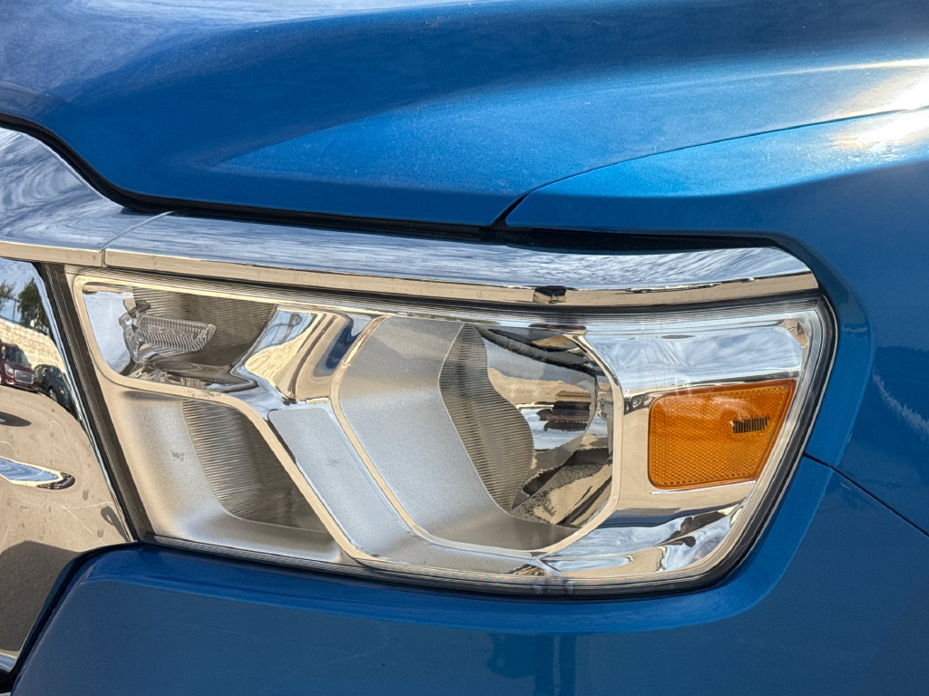 Used 2024 RAM 1500 Lone Star RWD image 4