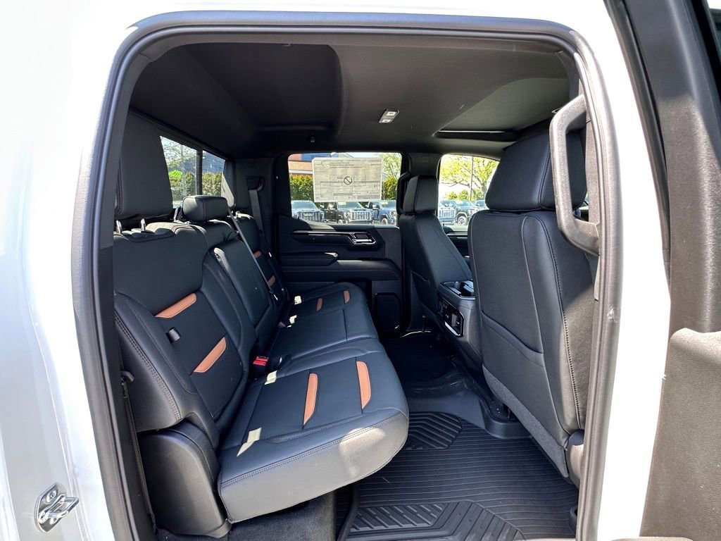 New 2026 GMC Sierra 1500 AT4 AWD/4WD image 14