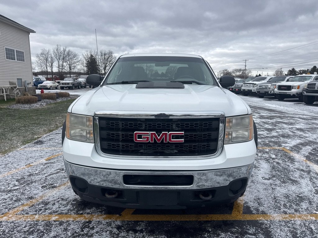 Used 2011 GMC Sierra 2500 W/T image 3