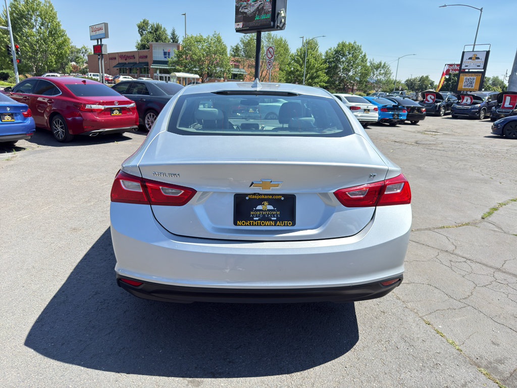 Used 2018 Chevrolet Malibu LT FWD image 6