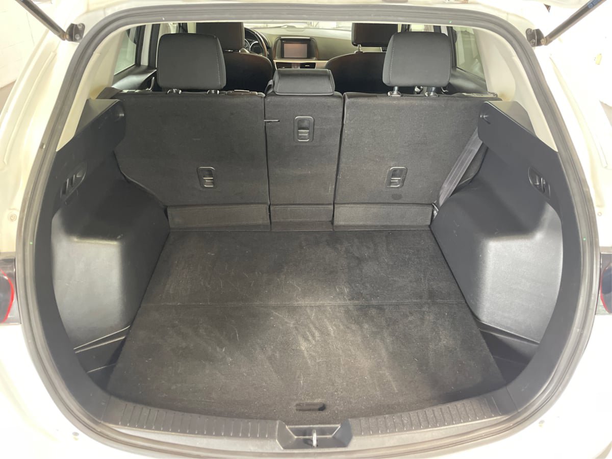 Used 2016 MAZDA CX-5 Touring image 12