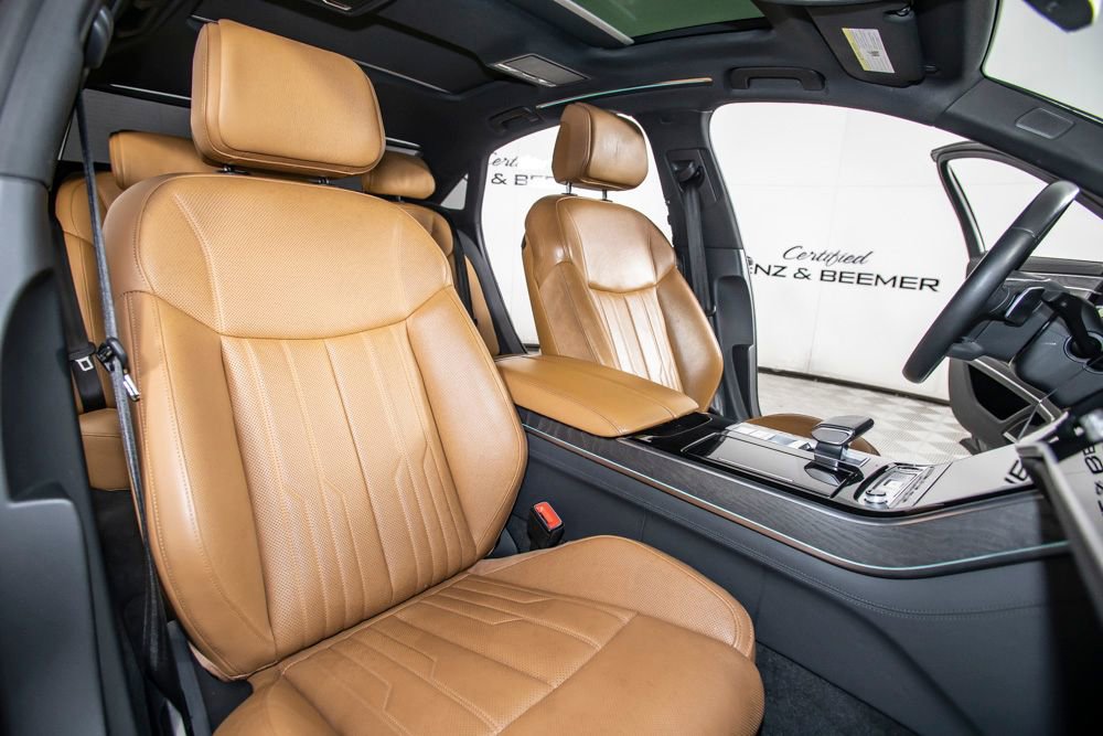 Used 2023 Audi A8 L 3.0T w/ Comfort Plus Package image 21