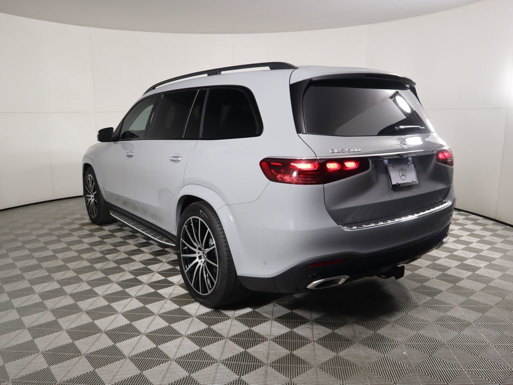New 2026 Mercedes-Benz GLS 580 4MATIC image 7