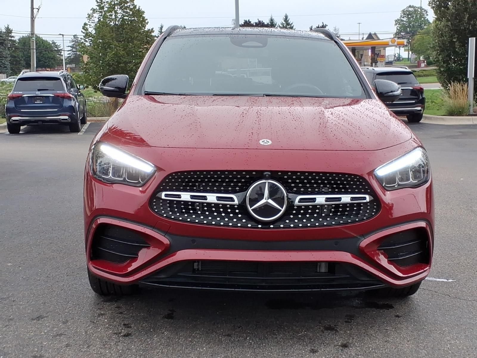 Used 2025 Mercedes-Benz GLA 250 4MATIC image 9