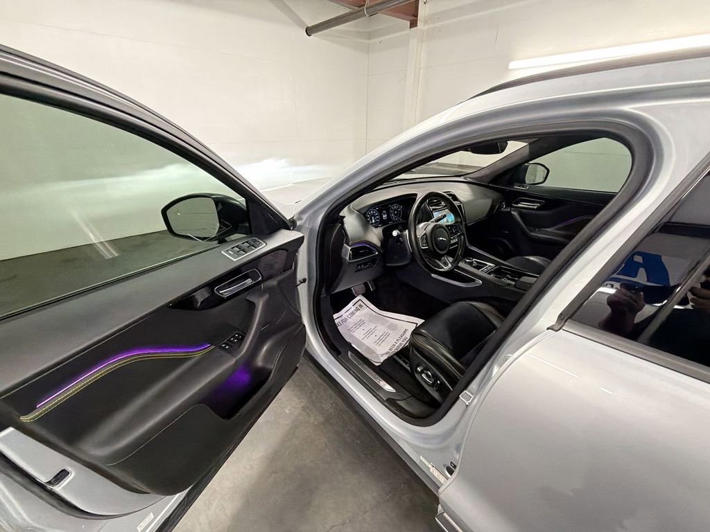 Used 2020 Jaguar F-PACE 300 Sport image 10