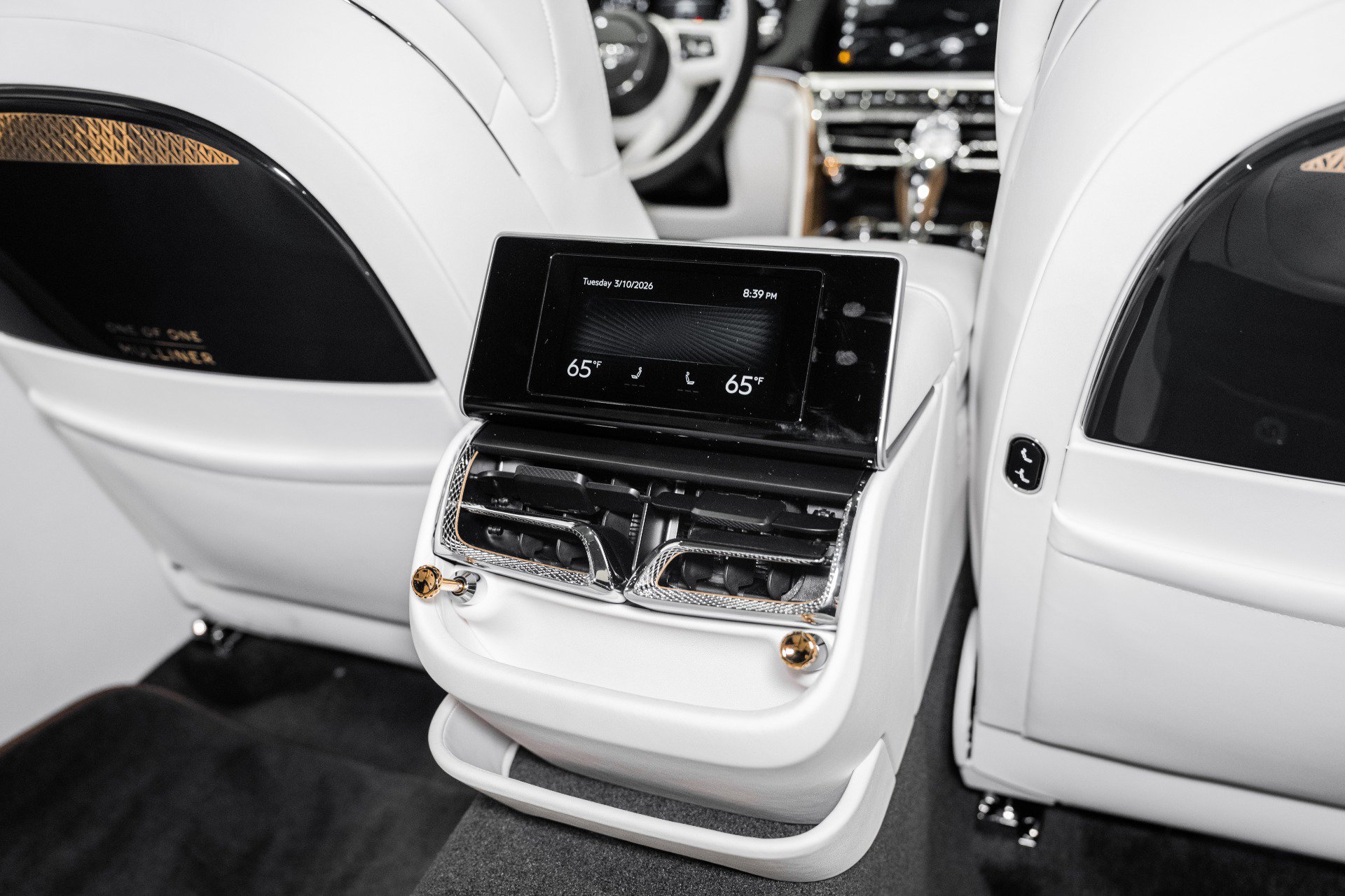 New 2026 Bentley Flying Spur Plug-In Hybrid image 28