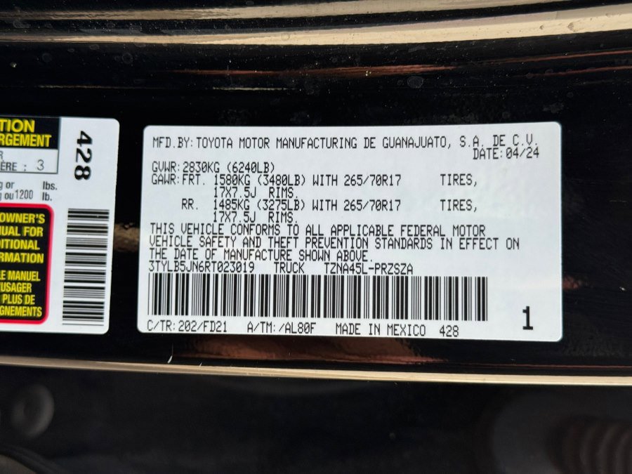 Used 2024 Toyota Tacoma TRD Off-Road AWD/4WD image 65