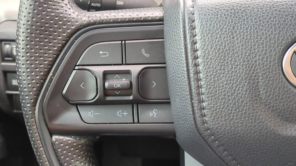 Used 2024 Toyota Tacoma SR5 RWD image 19