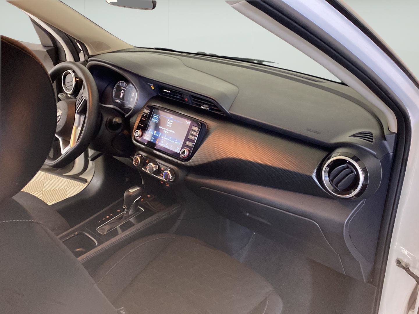 Used 2024 Nissan Kicks SV FWD image 24