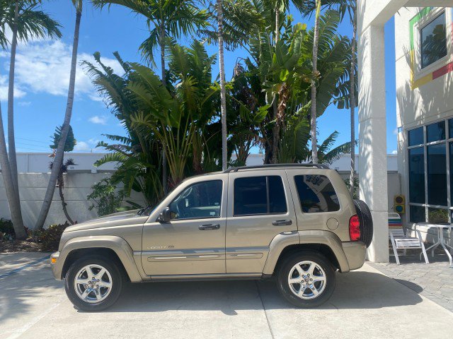 Used 2003 Jeep Liberty Limited image 5