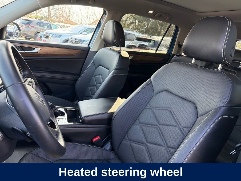 Used 2025 Volkswagen Atlas SE w/ Panoramic Sunroof Package image 18