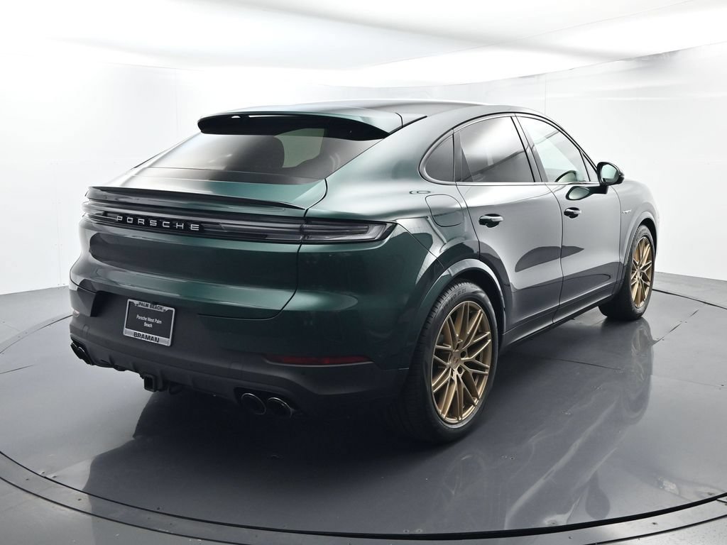 Certified 2025 Porsche Cayenne S AWD/4WD image 14