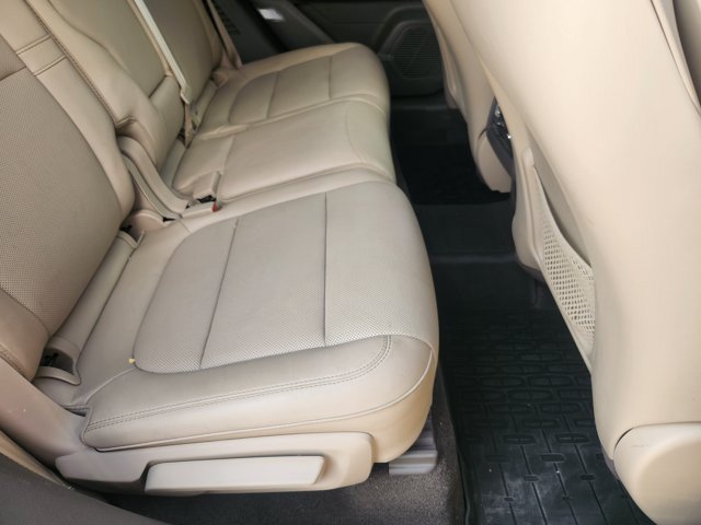 Used 2022 Lincoln Corsair FWD w/ Equipment Group 101A image 31