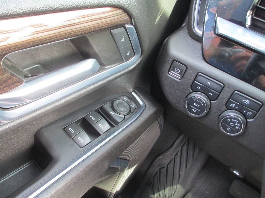 Used 2024 Chevrolet Silverado 2500 LT image 26