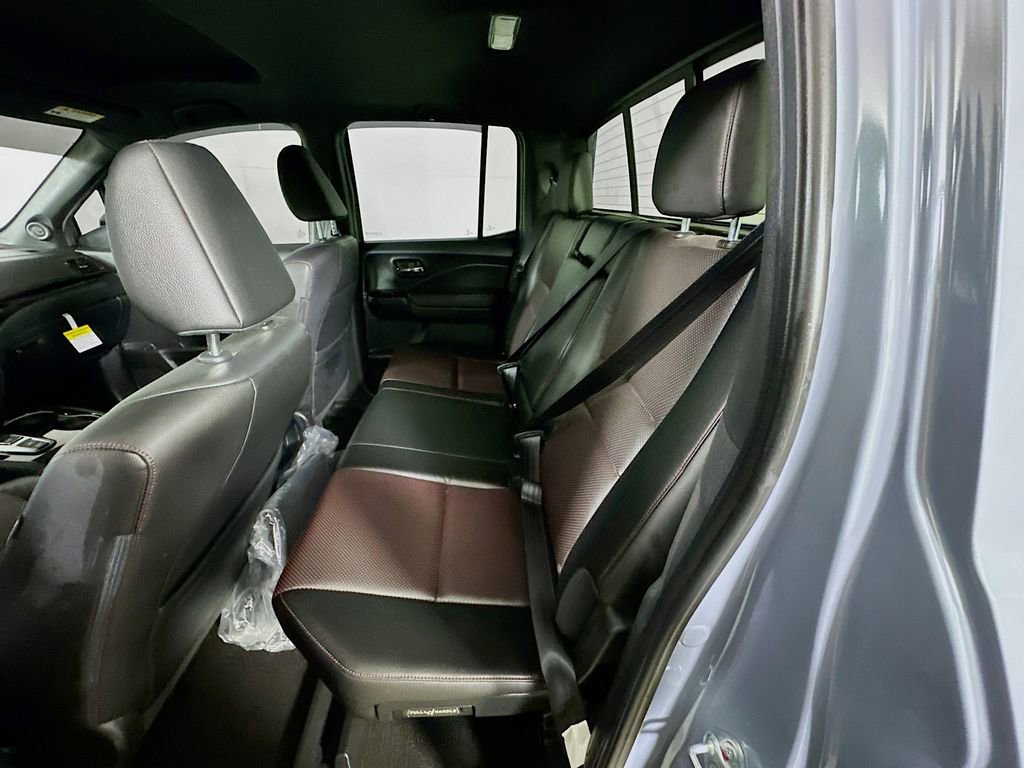 Used 2023 Honda Ridgeline Black Edition image 14
