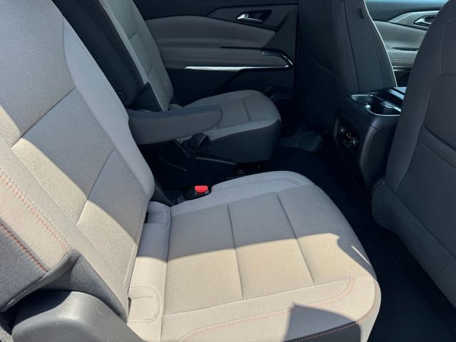 Certified 2025 Chevrolet Traverse LT AWD/4WD image 10