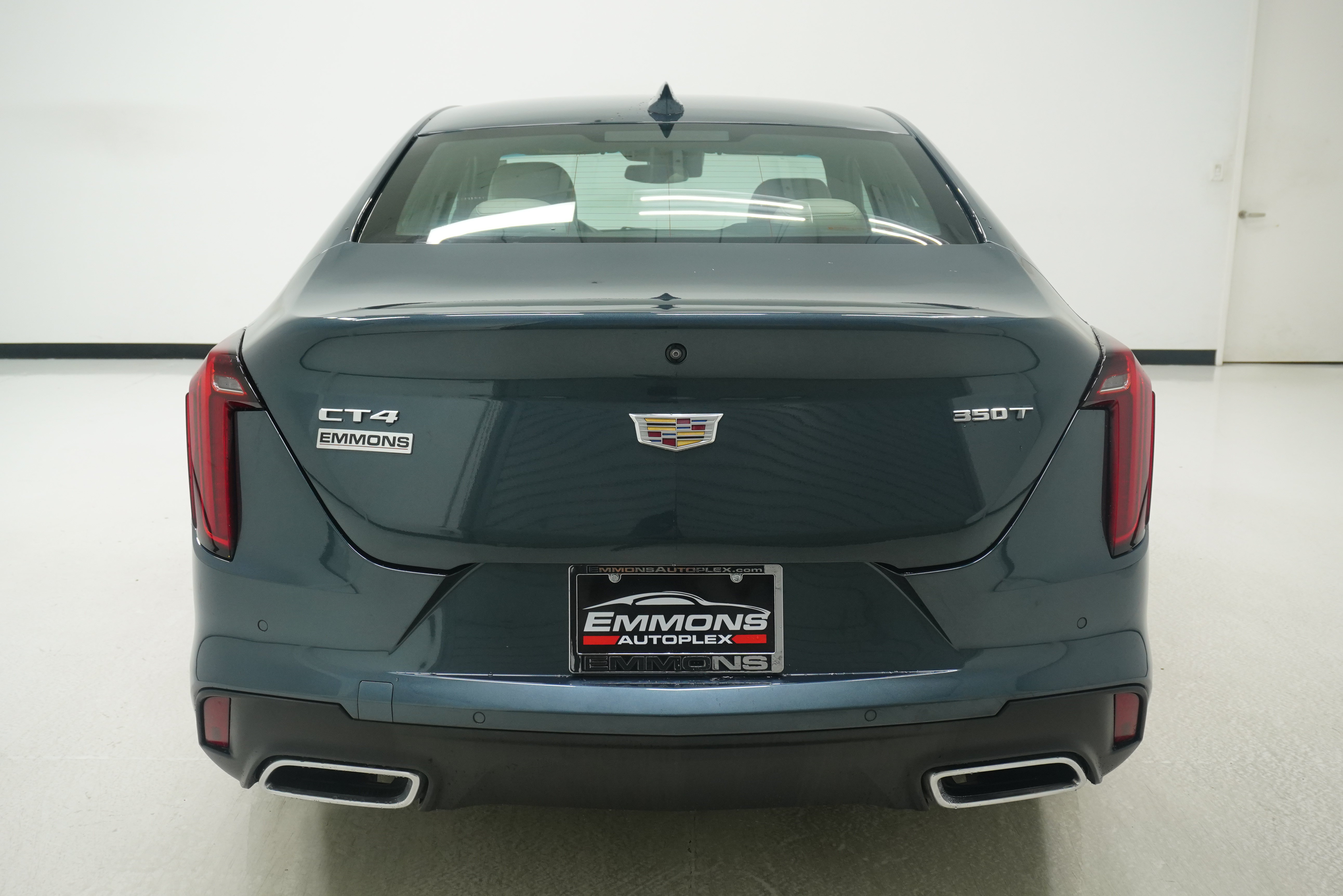 Used 2021 Cadillac CT4 Premium Luxury RWD image 5