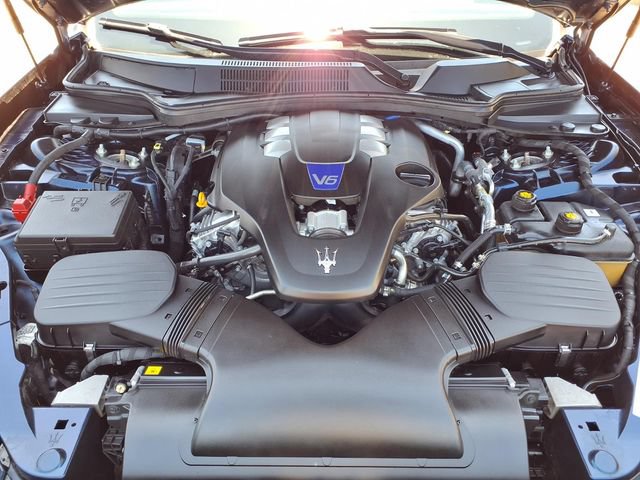 Used 2019 Maserati Ghibli S GranLusso RWD image 9