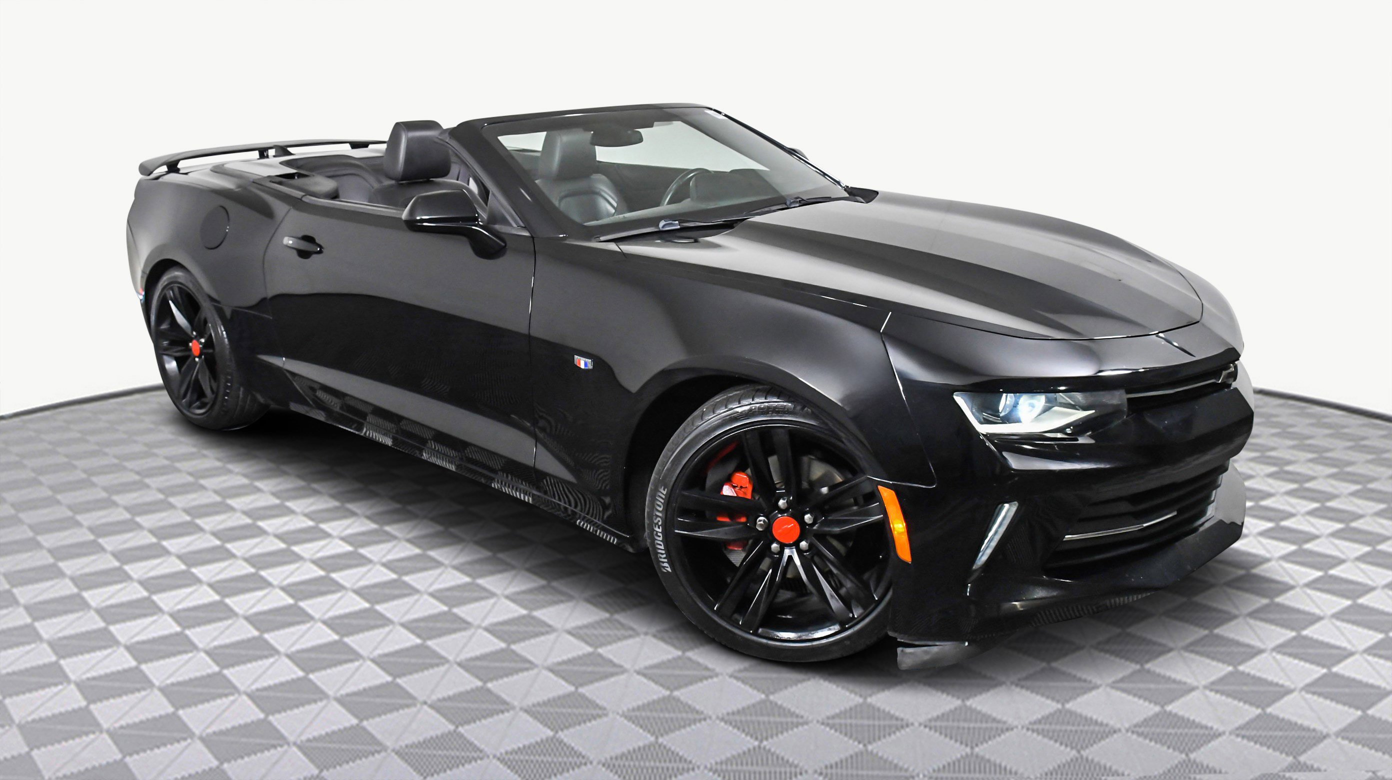 Used 2016 Chevrolet Camaro LT image 33