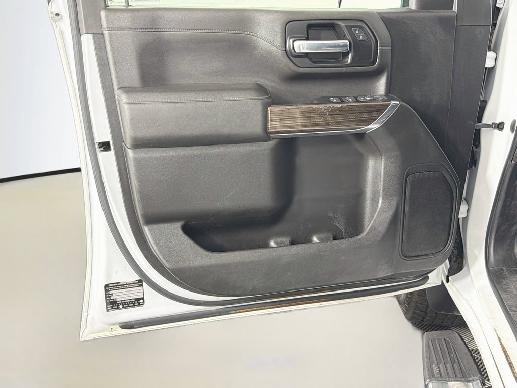 Used 2022 Chevrolet Silverado 2500 LT AWD/4WD image 17