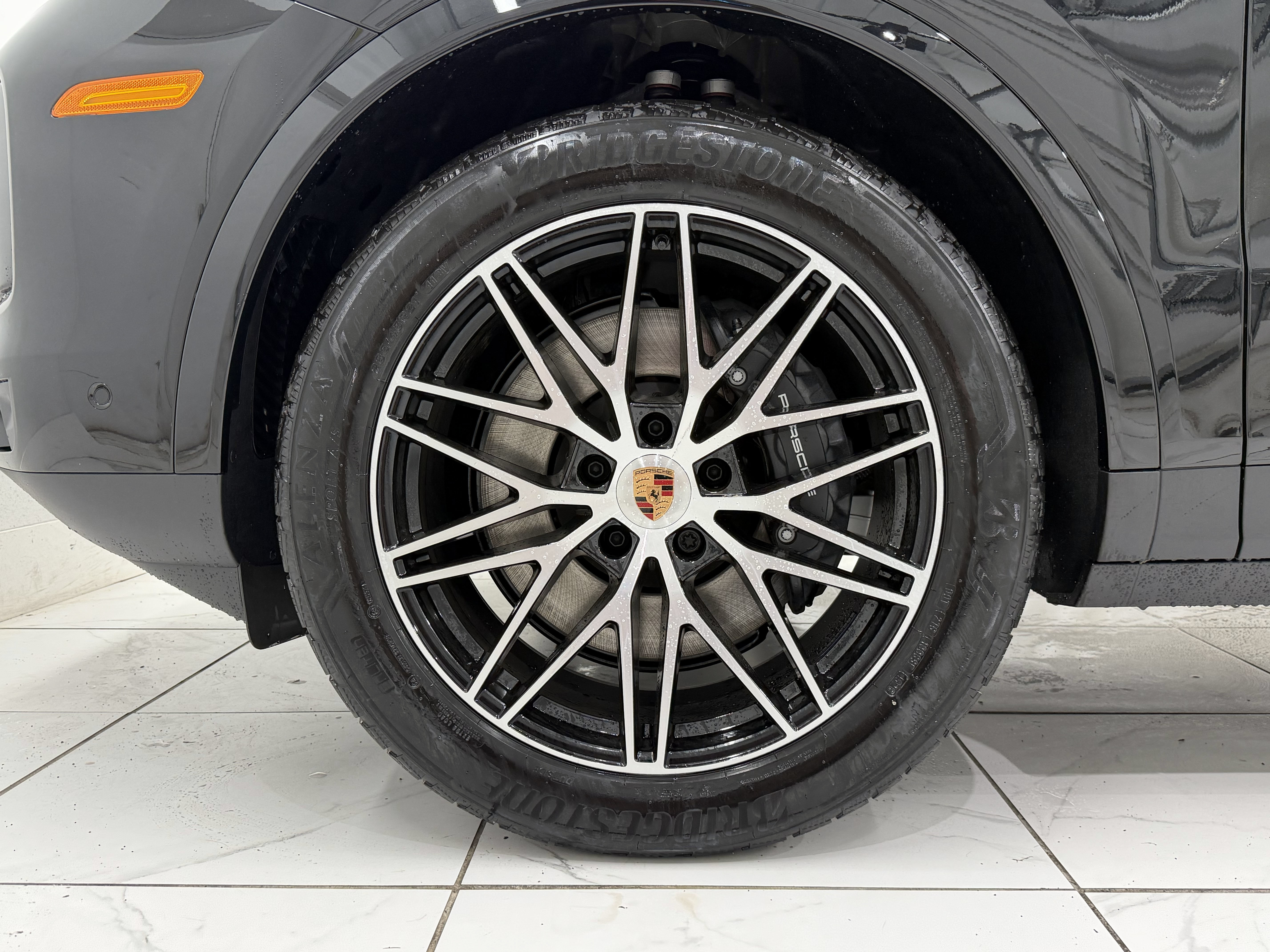 New 2026 Porsche Cayenne AWD/4WD image 16