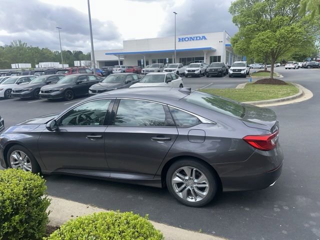 Used 2018 Honda Accord LX image 11