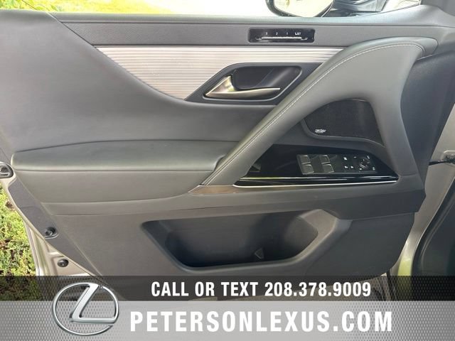 Used 2022 Lexus LX 600 F Sport AWD/4WD image 23