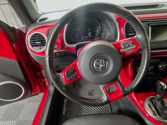 Used 2019 Volkswagen Beetle 2.0T S FWD image 12