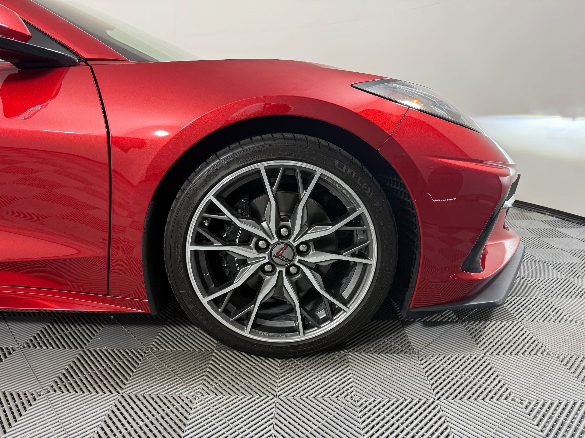 Used 2025 Chevrolet Corvette Stingray Preferred Cpe w/ 2LT RWD image 25