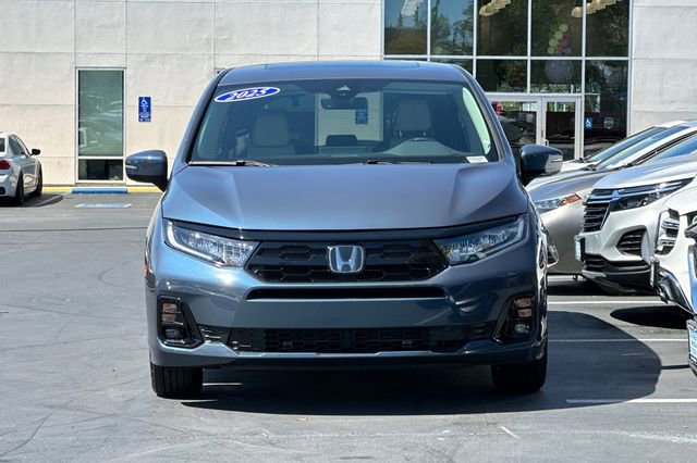 Certified 2025 Honda Odyssey Elite image 8