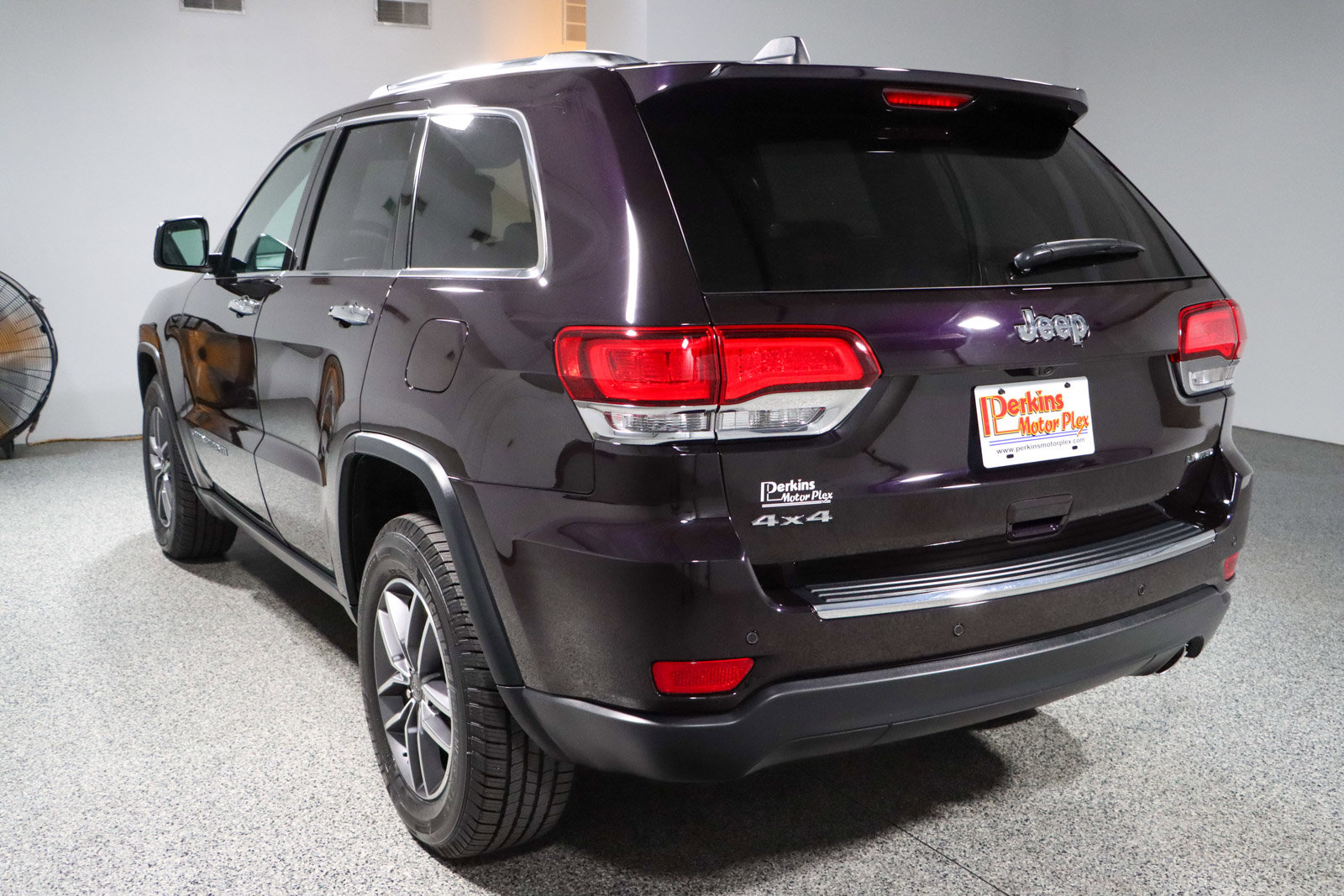 Used 2021 Jeep Grand Cherokee Limited image 9