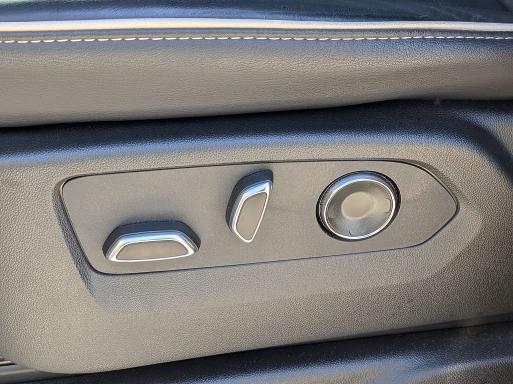 Certified 2024 Cadillac Escalade ESV Sport w/ Touring Package image 23