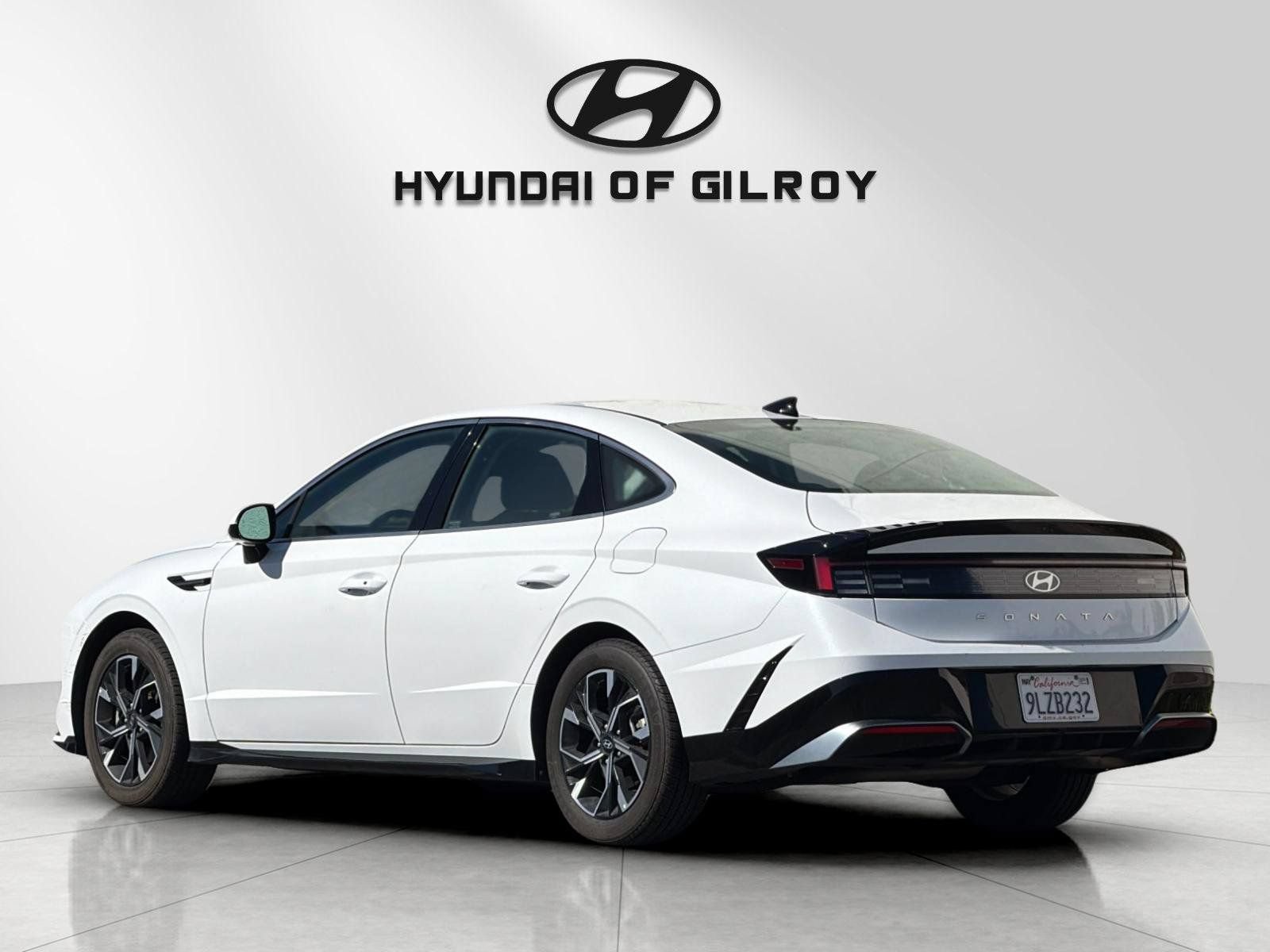 Used 2024 Hyundai Sonata SEL FWD image 3