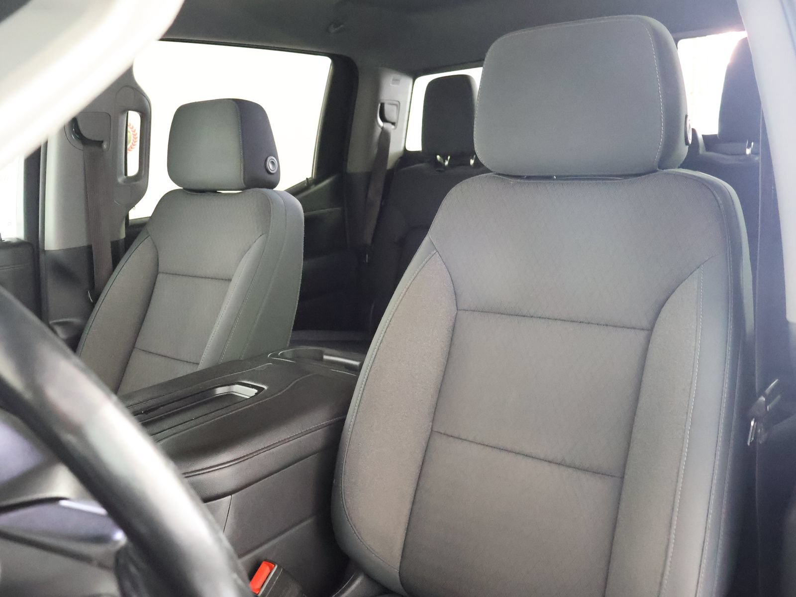 Used 2019 Chevrolet Silverado 1500 RST AWD/4WD image 27