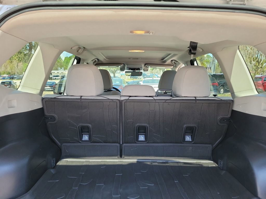 Used 2020 Subaru Forester Premium image 16