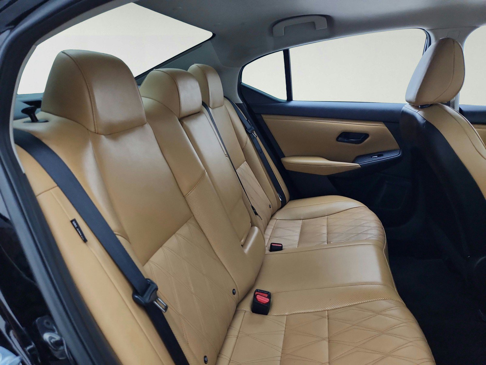 Used 2024 Nissan Sentra SV w/ SV Premium Package FWD image 31