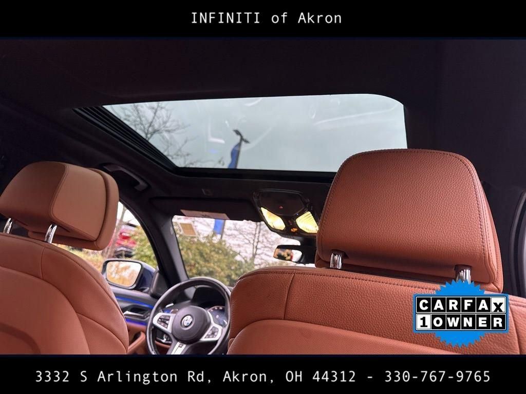 Used 2023 BMW M550i xDrive w/ Executive Package image 35