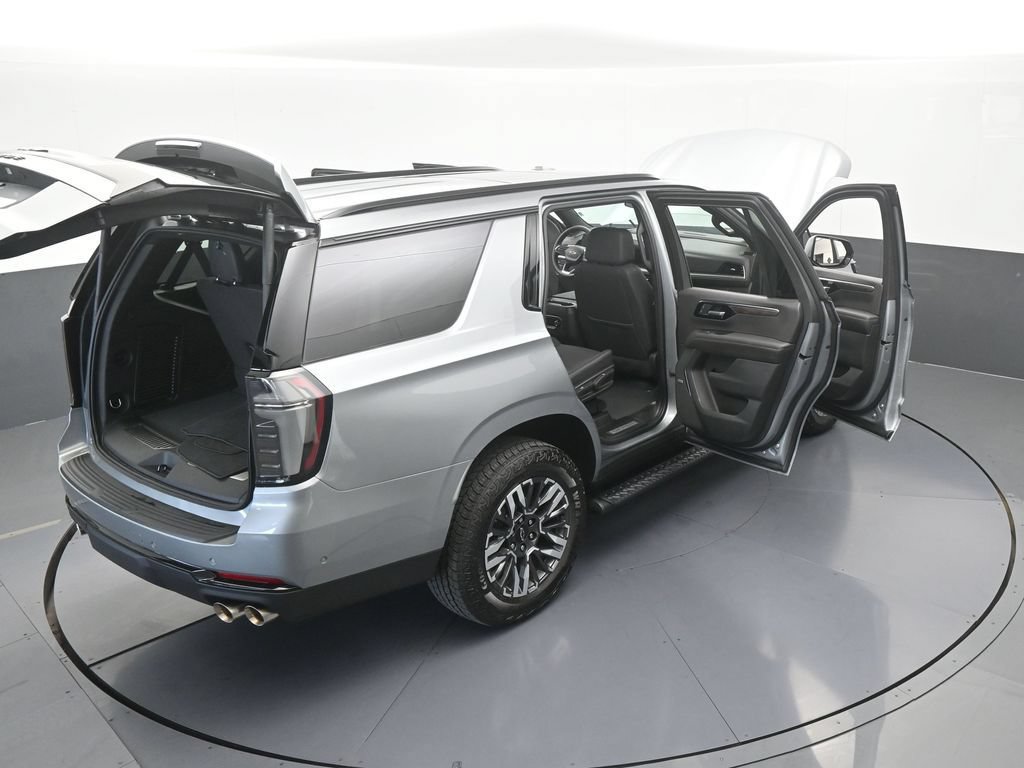Used 2026 Chevrolet Tahoe Z71 w/ Comfort Package AWD/4WD image 74