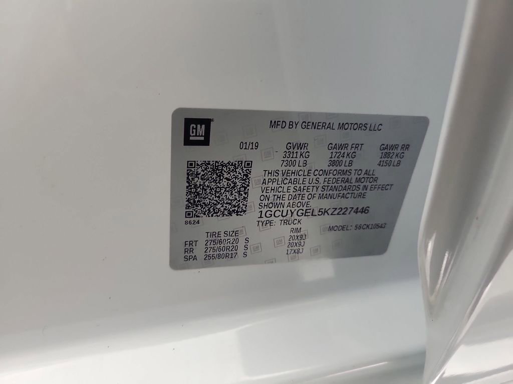 Used 2019 Chevrolet Silverado 1500 LTZ w/ LTZ Premium Package AWD/4WD image 16