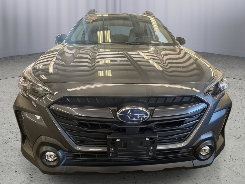 Used 2025 Subaru Outback Premium AWD/4WD image 9