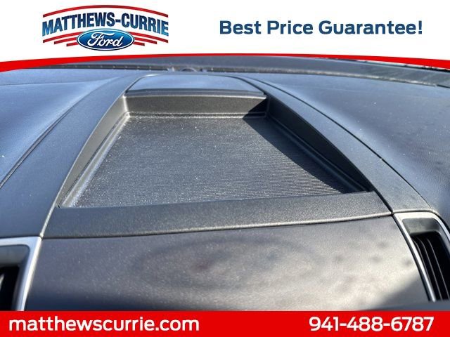 Certified 2024 Ford Edge SE w/ Black Appearance Package image 17