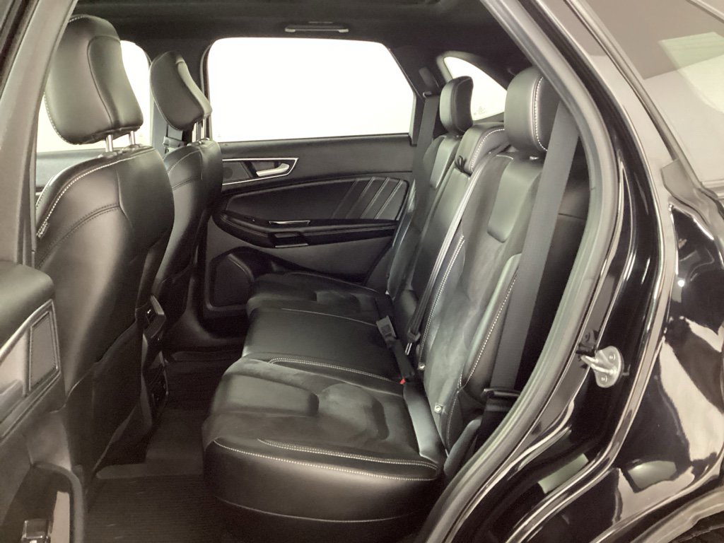 Used 2020 Ford Edge ST w/ Equipment Group 401A image 13