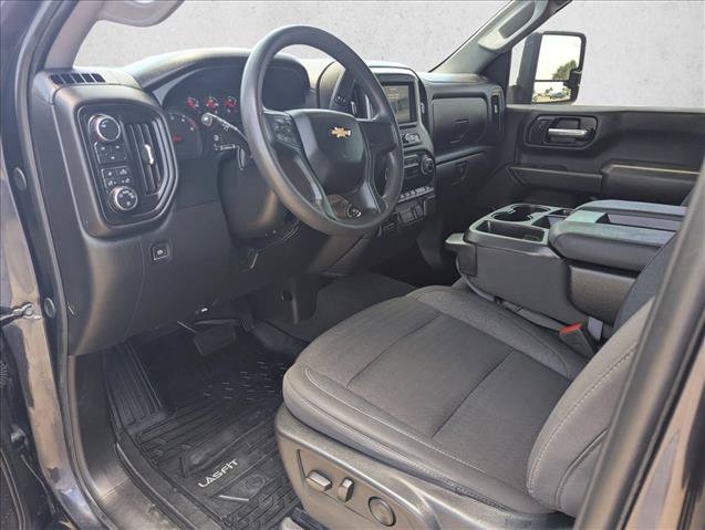 Used 2024 Chevrolet Silverado 2500 Custom w/ Custom Value Package AWD/4WD image 9