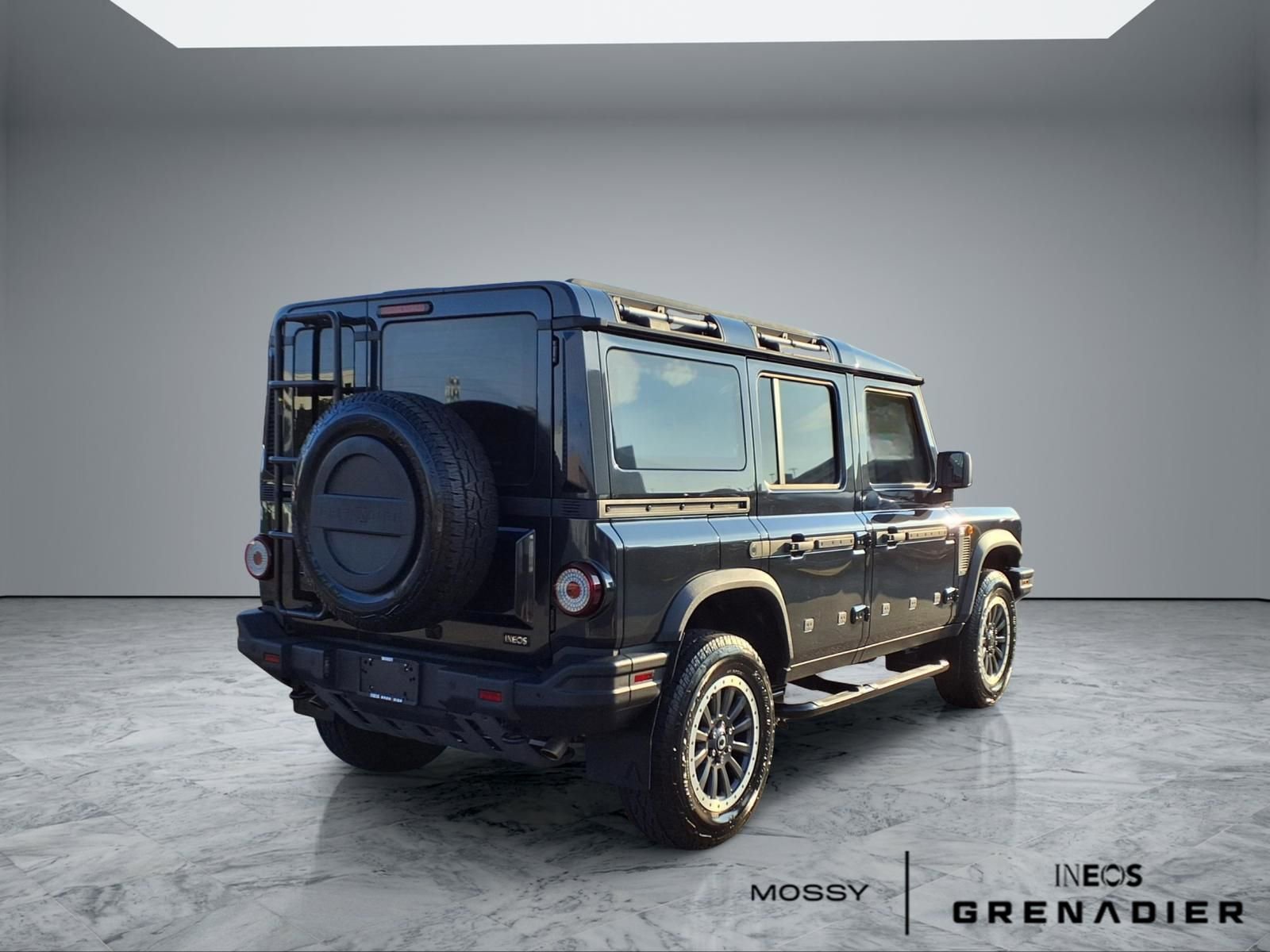 Used 2024 INEOS Grenadier Fieldmaster Edition image 7