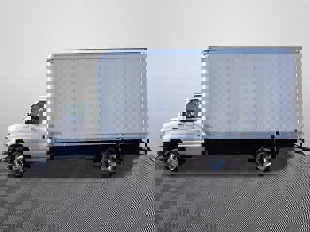 New 2024 Ford E-450 and Econoline 450 Super Duty image 2