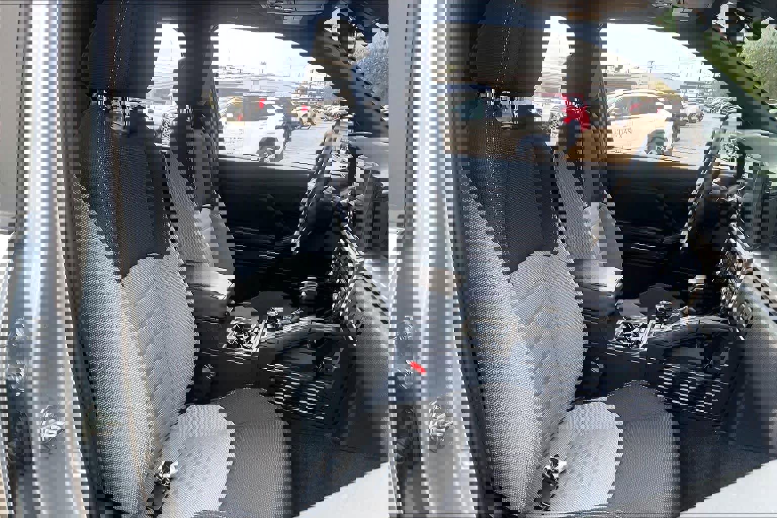 Used 2025 Toyota 4Runner TRD Off-Road image 9