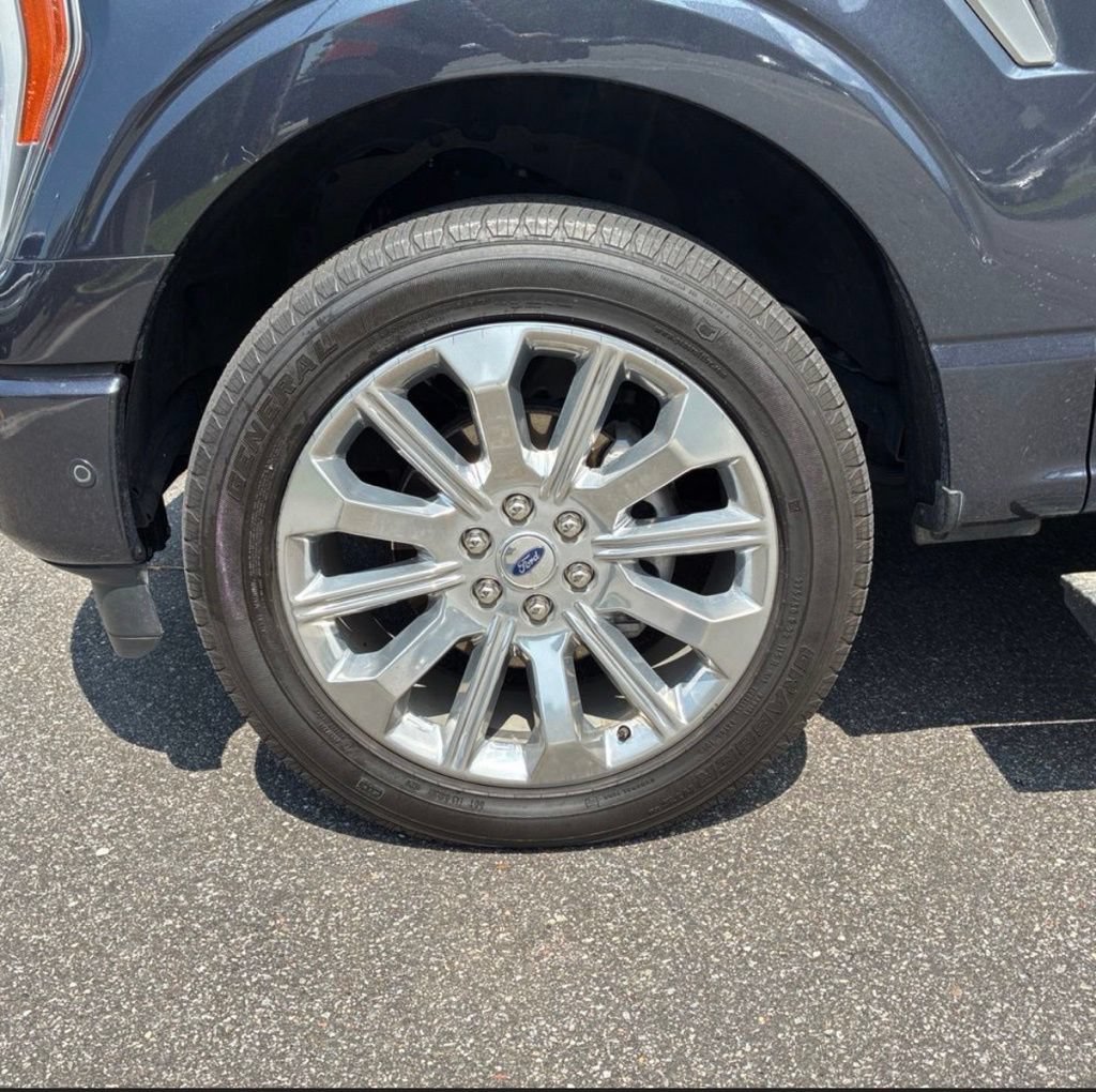 Used 2021 Ford F150 Limited AWD/4WD image 11