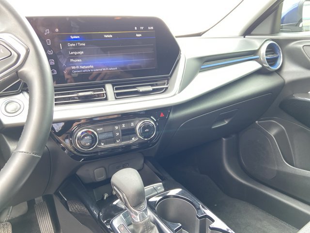 Used 2024 Chevrolet Trax LT w/ Driver Confidence Package FWD image 23