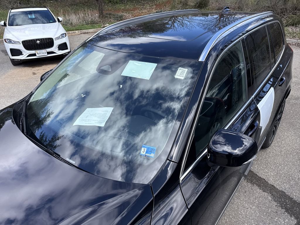 New 2026 Volvo XC90 B6 Ultra w/ Protection Package image 3